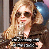 Avril Lavigne GIF. Artiesten Avril lavigne Gifs He wasnt 