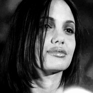 Angelina Jolie GIF. Angelina jolie Gifs Filmsterren Humanitaire 