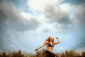 Britney Spears GIF. Dieren Circus Artiesten Britney spears Leeuw Britney Bewegend Gifs Vrouw Brullende 