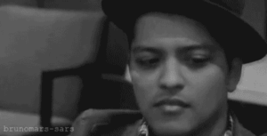 Bruno Mars GIF. Muziek Artiesten Bruno mars Gifs 