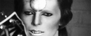 David Bowie GIF. Beroemdheden Artiesten Film Gifs David bowie &amp;#39;70 De man die naar de aarde viel Thomas newton 