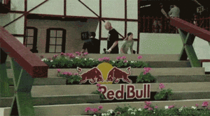 Red Bull GIF. Eten en drinken Gifs Red bull Schaats Sk8 Skateboard Schaatser 