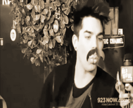 Adam Lambert GIF. Japan Artiesten Gifs Adam lambert 