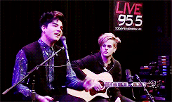 Adam Lambert GIF. Artiesten Gifs Adam lambert 