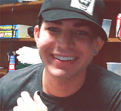 Artiesten Gifs Adam lambert 