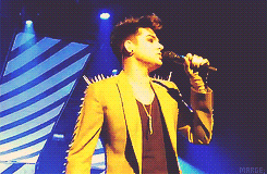 Adam Lambert GIF. Artiesten Gifs Adam lambert 