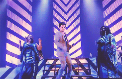 Adam Lambert GIF. Artiesten Gifs Adam lambert 