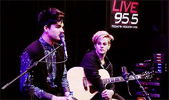 Adam Lambert GIF. Artiesten Gifs Adam lambert 