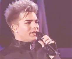 Adam Lambert GIF. Artiesten Tommy Kus Gifs Adam lambert 2010 Glam natie tour 