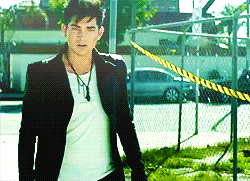 Artiesten Gifs Adam lambert 