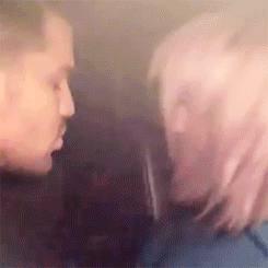 Adam Lambert GIF. Interview Artiesten Gifs Adam lambert 2009 Itunes 