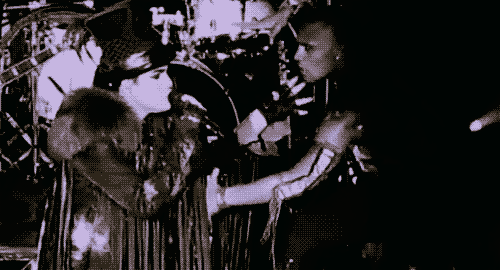 Artiesten elle Gifs Adam lambert fotoshoot 2009 