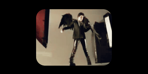 Artiesten Gifs Adam lambert 