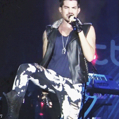 Adam Lambert GIF. Muziek Artiesten Gifs Adam lambert 