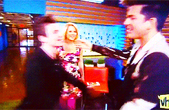 Adam Lambert GIF. Muziek Artiesten Gifs Adam lambert 