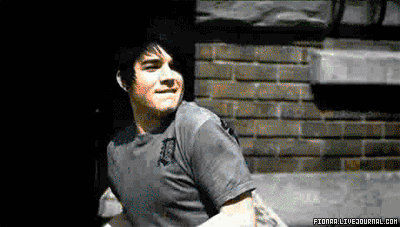 Artiesten Gifs Adam lambert aanbiddelijk 