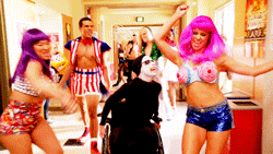 Adam Lambert GIF. Artiesten Gifs Adam lambert Fever 