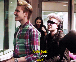 Adam Lambert GIF. Artiesten Mama Gifs Adam lambert 