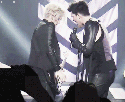 Adam Lambert GIF. Artiesten Gifs Adam lambert Petersburg Btikm 