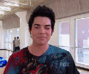 Adam Lambert GIF. Artiesten Tommy Kus Gifs Adam lambert 2010 Glam natie tour 