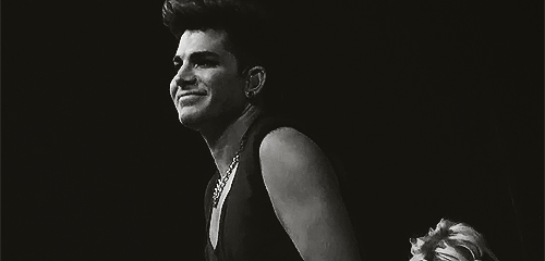 Artiesten Gifs Adam lambert 