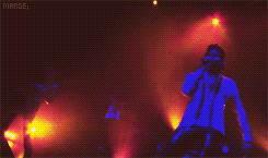 Adam Lambert GIF. Artiesten Gifs Adam lambert 2010 Fotoset Donorschoosechat 1000 