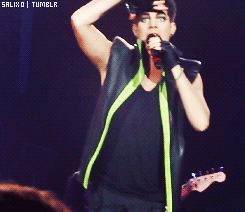 Adam Lambert GIF. Muziek Artiesten Gifs Adam lambert 