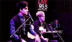 Adam Lambert GIF. Artiesten Gifs Adam lambert 