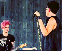 Adam Lambert GIF. Artiesten Gifs Adam lambert 