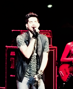 Adam Lambert GIF. Artiesten Sexy Gifs Adam lambert 
