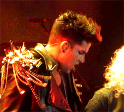 Adam Lambert GIF. Interview Artiesten Gifs Adam lambert 2012 Uk Sugarscape 