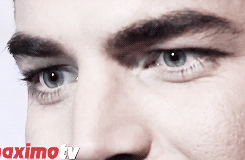 Adam Lambert GIF. Interview Artiesten Gifs Adam lambert 2010 