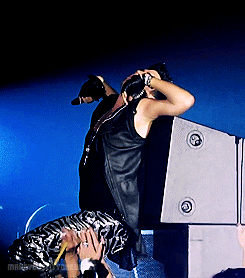 Adam Lambert GIF. Muziek Artiesten Gifs Adam lambert 