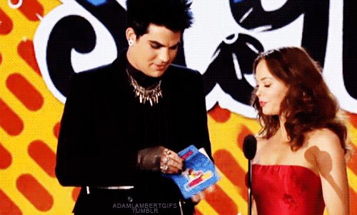 Artiesten Gifs Adam lambert 2011 doe iets awards 