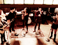 Adam Lambert GIF. Muziek Artiesten Gifs Adam lambert 