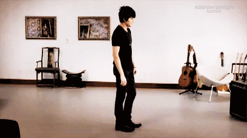Artiesten Gifs Adam lambert 2010 DonorsChoosechat 