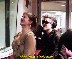 Adam Lambert GIF. Artiesten Zonnebril Gifs Adam lambert Fotoshoot Lee kers fotoshoot 