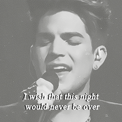 Adam Lambert GIF. Interview Japan Artiesten Gifs Adam lambert 2010 