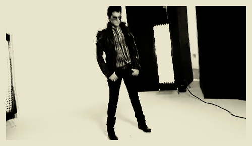 Grappig Artiesten Gifs Adam lambert 