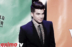 Adam Lambert GIF. Artiesten Gifs Adam lambert 2010 Glam natie tour Glam natie live 