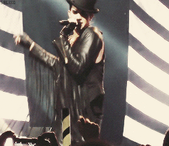 Adam Lambert GIF. Artiesten Gifs Adam lambert Glambert 