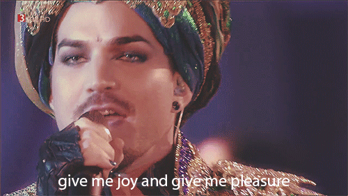 Interview Artiesten Gifs Adam lambert 2010 Europa 