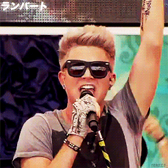 Adam Lambert GIF. Muziek Artiesten Gifs Adam lambert 