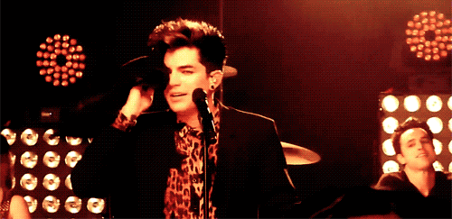 Artiesten Gifs Adam lambert 