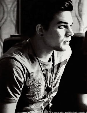 Artiesten elle Gifs Adam lambert fotoshoot 2009 