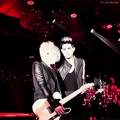 Adam Lambert GIF. Muziek Artiesten Gifs Adam lambert 