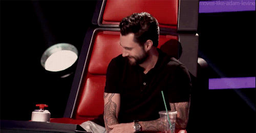 Artiesten Gifs Adam levine kastanjebruin vijf adam noah levine 