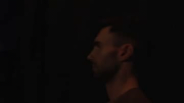 Artiesten Gitaar Gifs Adam levine Maroon 5 adam noah levine 