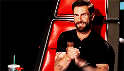 Maroon 5 GIF. Artiesten Gifs Adam levine Maroon 5 Adamlevine 