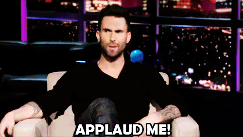 Artiesten Gifs Adam levine geur oksel 